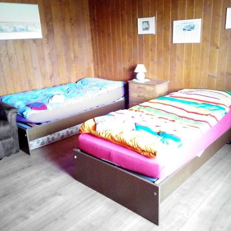 Chambre D'Hotes Petit Martel Les Ponts-de-Martel Bagian luar foto