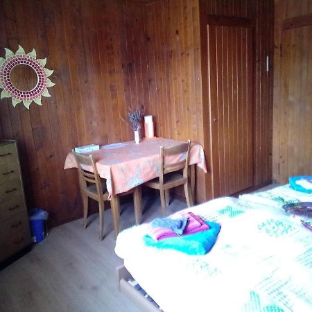 Chambre D'Hotes Petit Martel Les Ponts-de-Martel Bagian luar foto